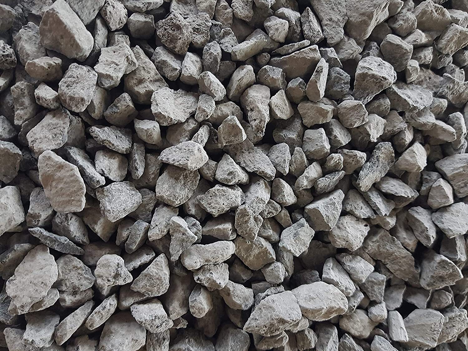 Basalt-8-16-mm Basaltsplitt 16 - 32 mm
